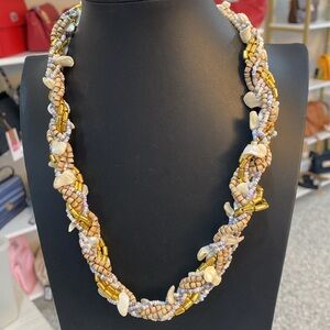 Elegant Gold and Cream Beaded Necklace